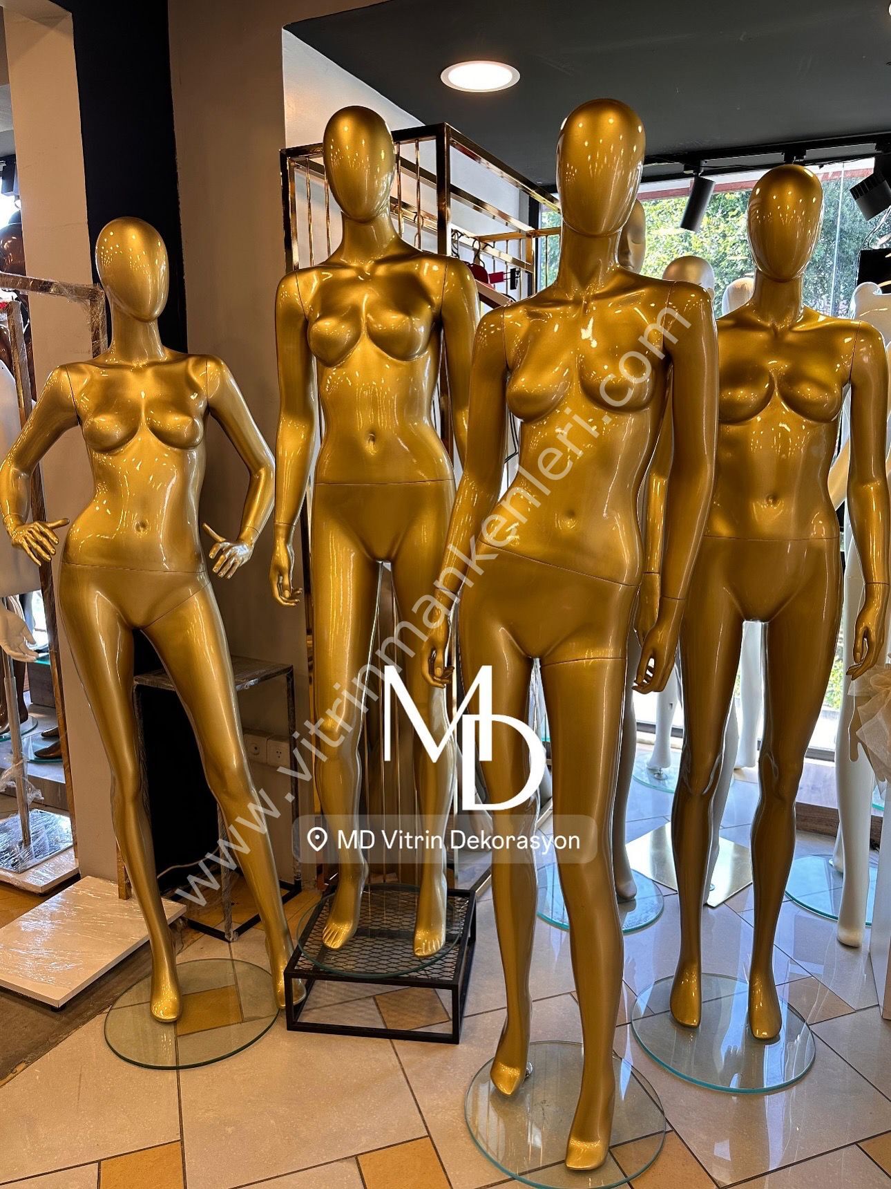 GOLD BAYAN POLYESTER VİTRİN MANKENLERİ (SET)