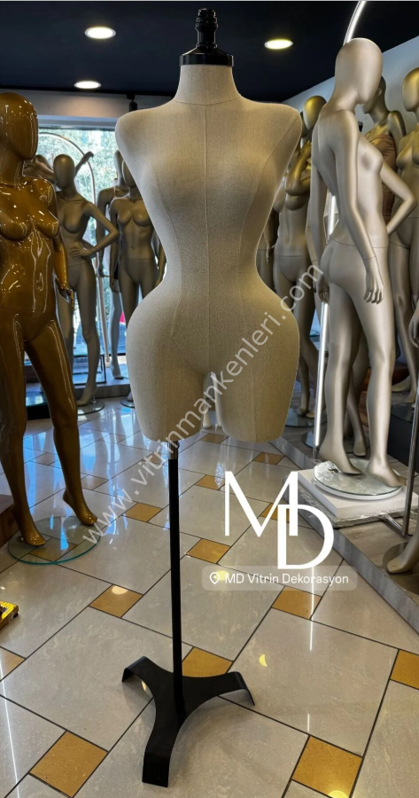 Kumaş Kaplamali Özel Ölçülü Terzi̇ Mankeni̇