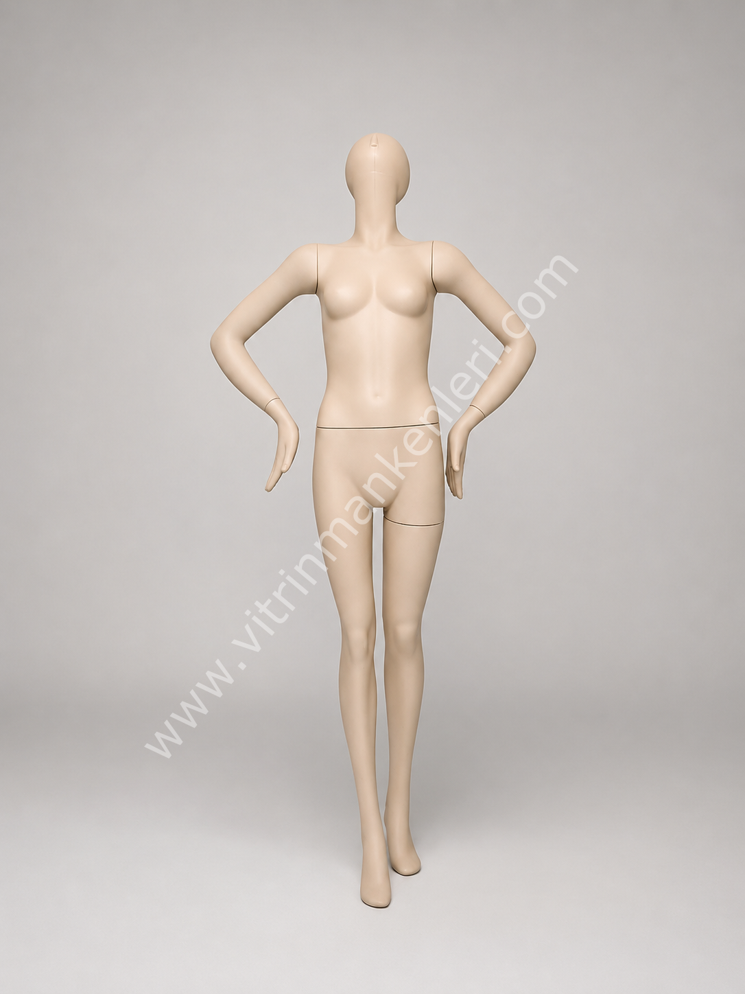 Polyester Vitrin Bayan Boy Mankeni