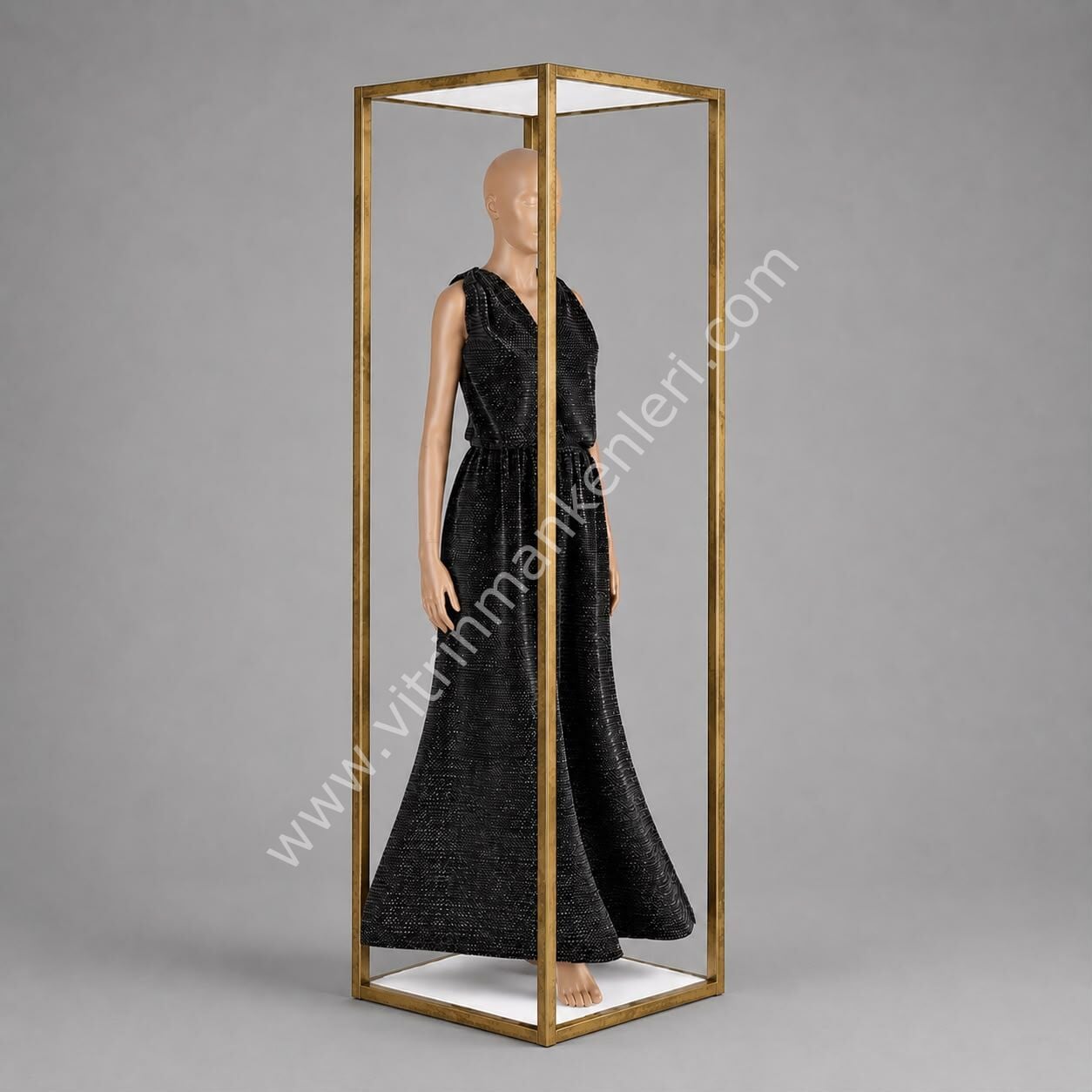 DEKORATİF MANKEN STANDI GOLD ESKİTME