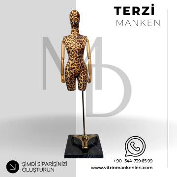 Ahşap Kollu Pantalon giyebilen terzi mankenleri